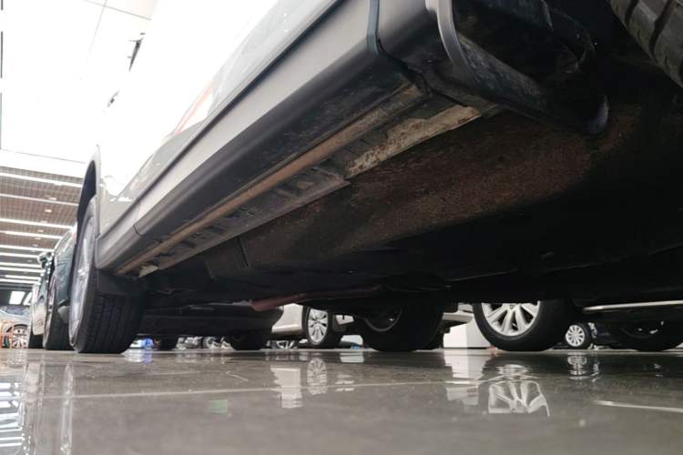 Used Mazda CX-5 2025 2.0L Automatic Two-Wheel Drive ZhiShang Pro Right Side Sill