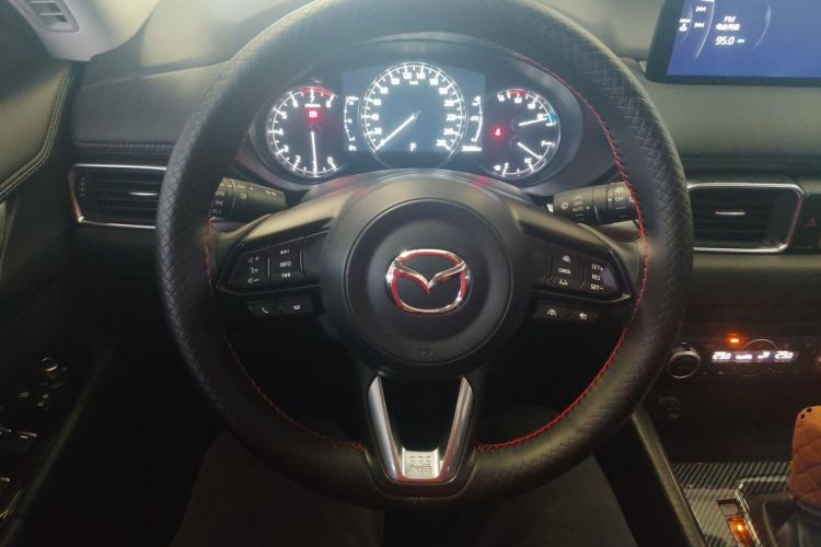 Used Mazda CX-5 2025 2.0L Automatic Two-Wheel Drive ZhiShang Pro Steering Wheel