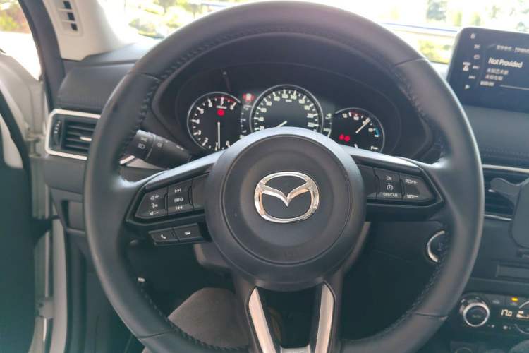 Used Mazda CX-5 2025 2.0L Automatic Two-Wheel Drive Smart Edition Steering Wheel