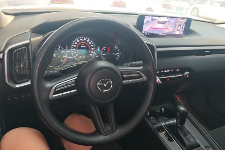 Used Mazda CX-50 2023 2.0L Leading Edition Center Console