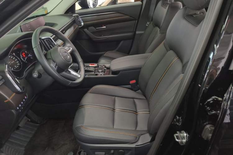 Used Mazda CX-50 2023 2.5L Luxury Edition Left Front Seat