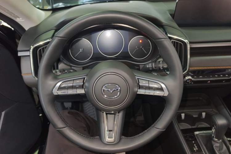 Used Mazda CX-50 2023 2.5L Luxury Edition Steering Wheel