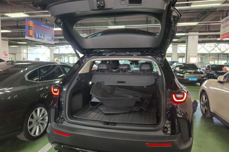 Used Mazda CX-50 2023 2.5L Luxury Edition Trunk
