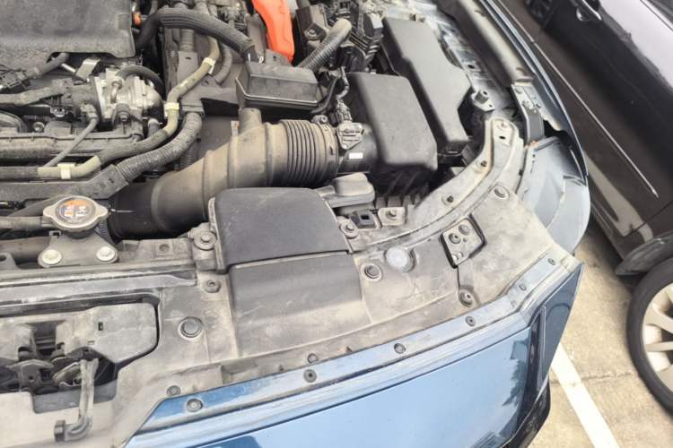 Used Mazda CX-50 2023 2.5L HEV Four-Wheel Drive Prestige Version Engine Bay Left