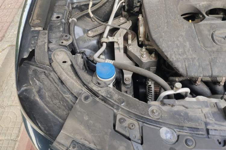 Used Mazda CX-50 2023 2.5L Smart Drive Version Engine Bay Right