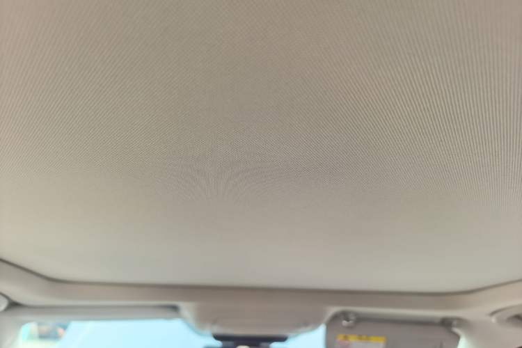 Used Mazda CX-50 2023 2.5L HEV Four-Wheel Drive Prestige Version Headliner