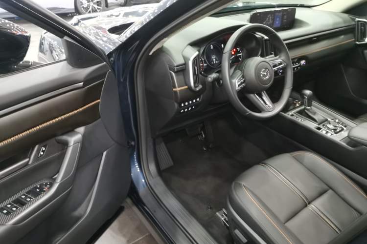 Used Mazda CX-50 2023 2.5L Smart Drive Version Interior 3