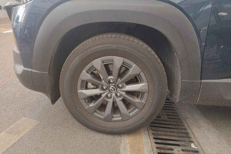 Used Mazda CX-50 2023 2.5L Comfort Edition Left Front Wheel Hub