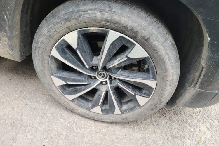 Used Mazda CX-50 2023 2.5L Smart Drive Version Right Front Wheel Hub