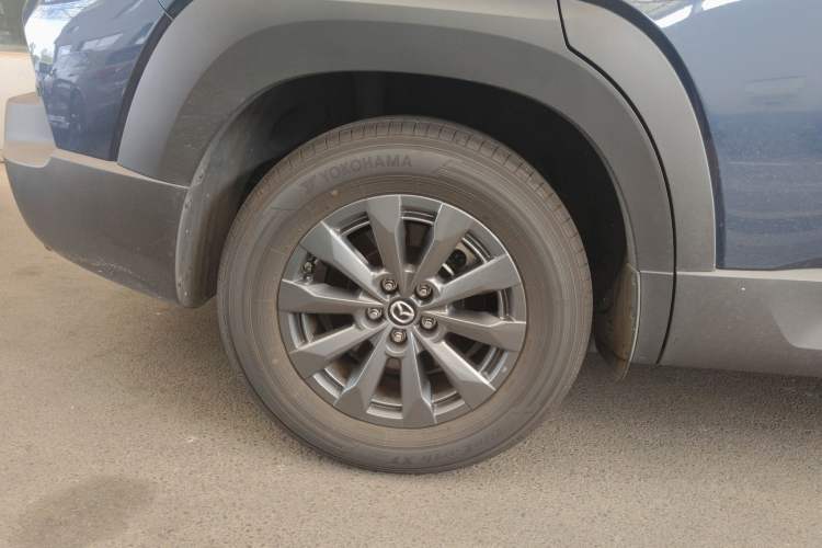 Used Mazda CX-50 2023 2.5L Comfort Edition Right Rear Wheel Hub