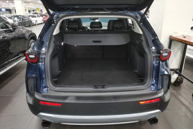 Used Mazda CX-50 2023 2.5L Smart Drive Version Trunk