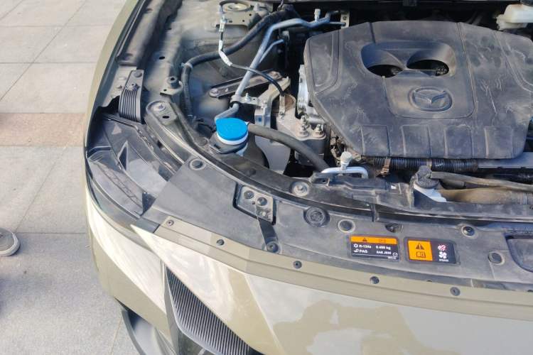 Used Mazda CX-50 2023 2.5L Luxury Edition Engine Bay Right