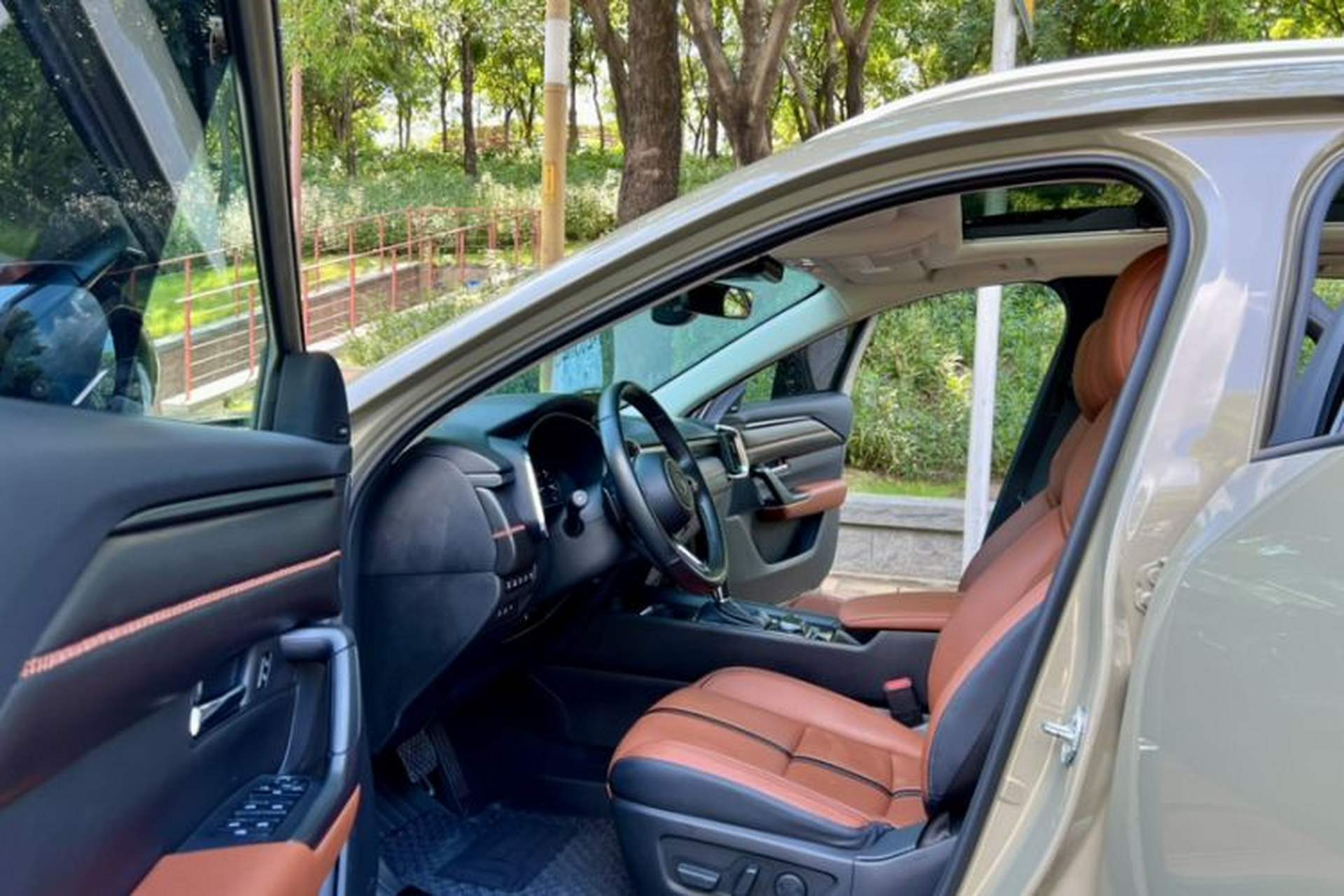 Used Mazda CX-50 2023 2.5L Luxury Edition Interior 12