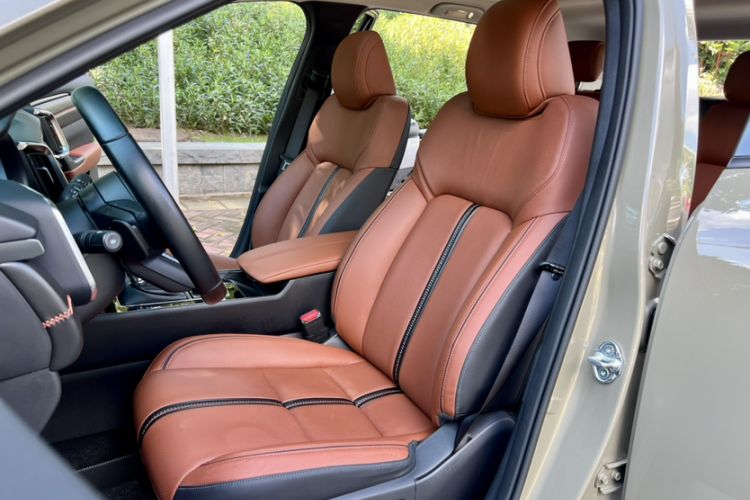 Used Mazda CX-50 2023 2.5L Luxury Edition Interior 13
