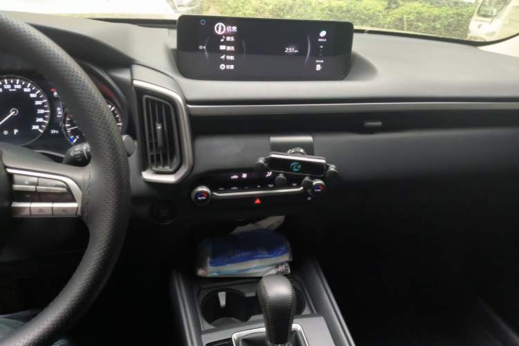 Used Mazda CX-50 2023 2.0L Leading Edition Audio And AC Panel