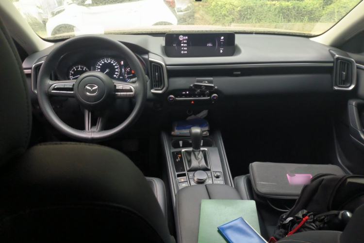 Used Mazda CX-50 2023 2.0L Leading Edition Center Console
