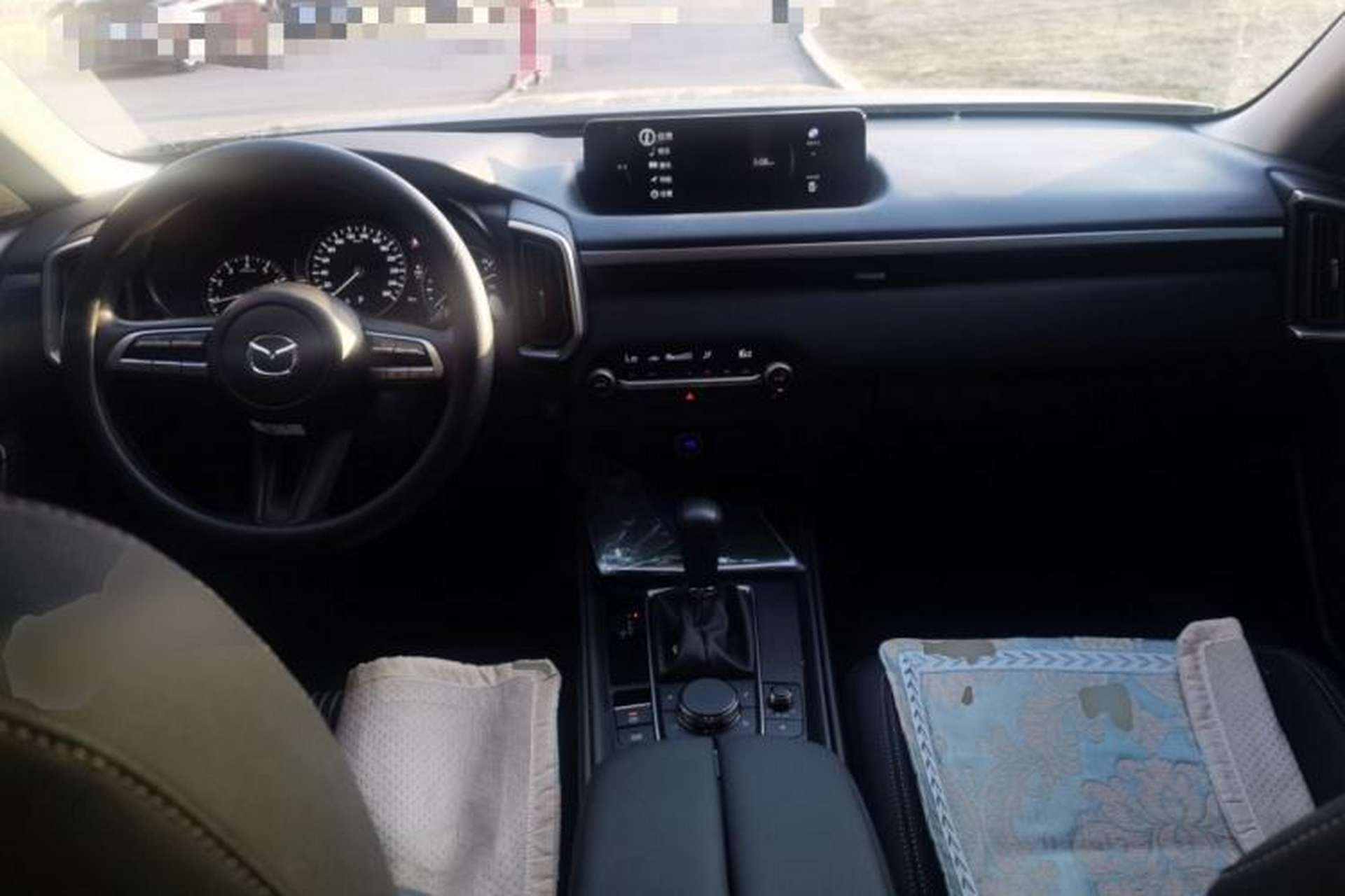 Used Mazda CX-50 2023 2.0L Leading Edition Center Console