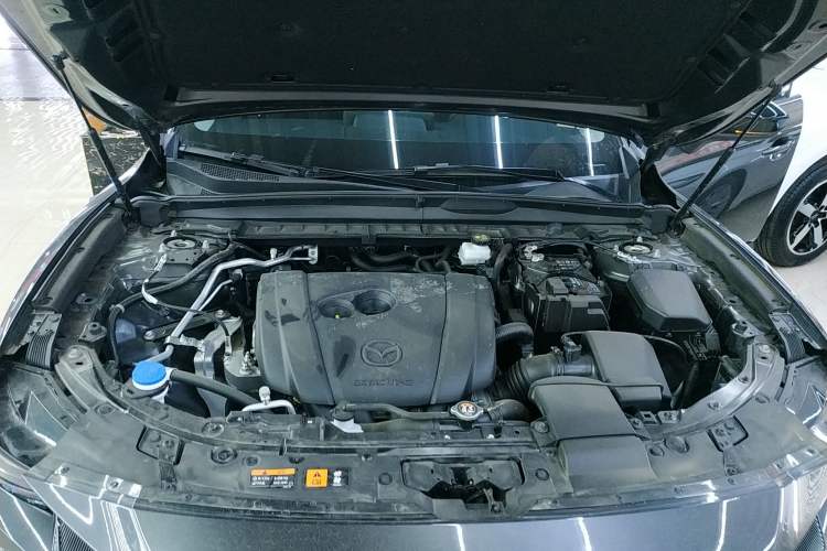 Used Mazda CX-50 2023 2.0L Leading Edition Engine Bay