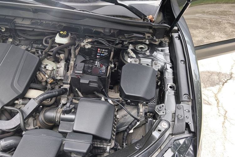 Used Mazda CX-50 2023 2.5L Luxury Edition Engine Bay Left