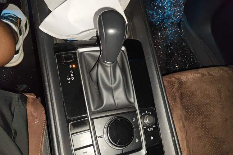Used Mazda CX-50 2023 2.5L Smart Drive Version Gear Lever