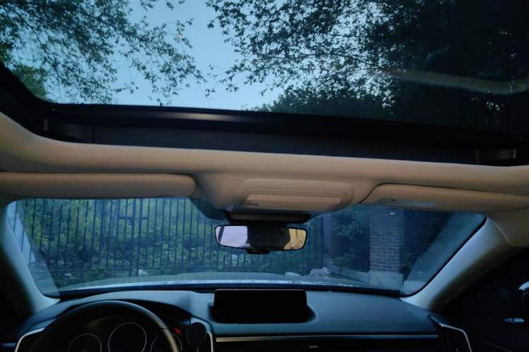 Used Mazda CX-50 2023 2.5L Smart Drive Version Headliner