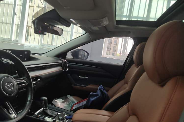 Used Mazda CX-50 2023 2.5L Luxury Edition Headliner