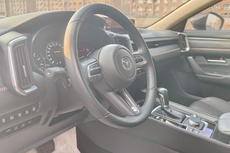 Used Mazda CX-50 2023 2.5L Smart Drive Version Interior 4