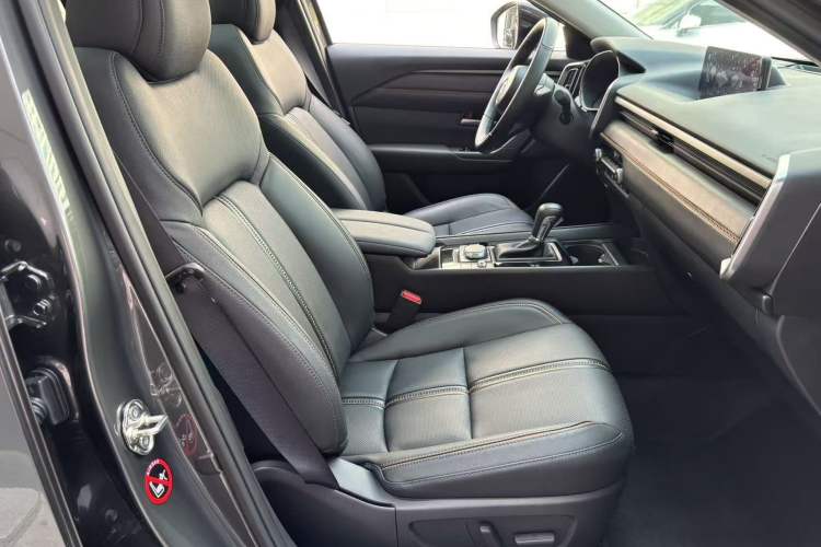 Used Mazda CX-50 2023 2.5L Smart Drive Version Interior 9