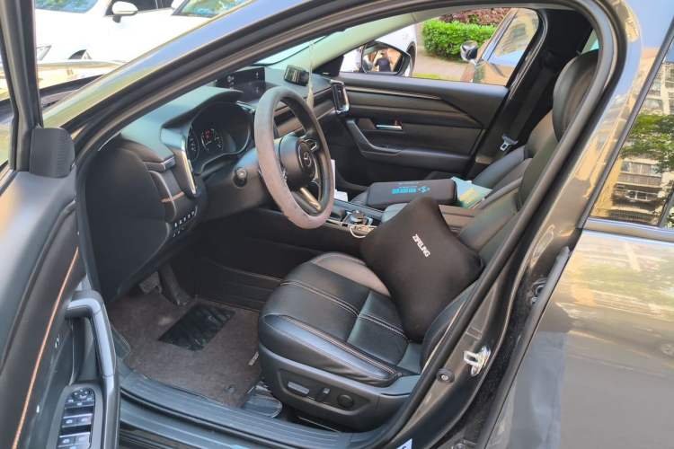 Used Mazda CX-50 2023 2.5L Luxury Edition Left Front Seat