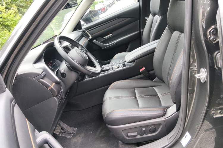 Used Mazda CX-50 2023 2.5L Luxury Edition Left Front Seat