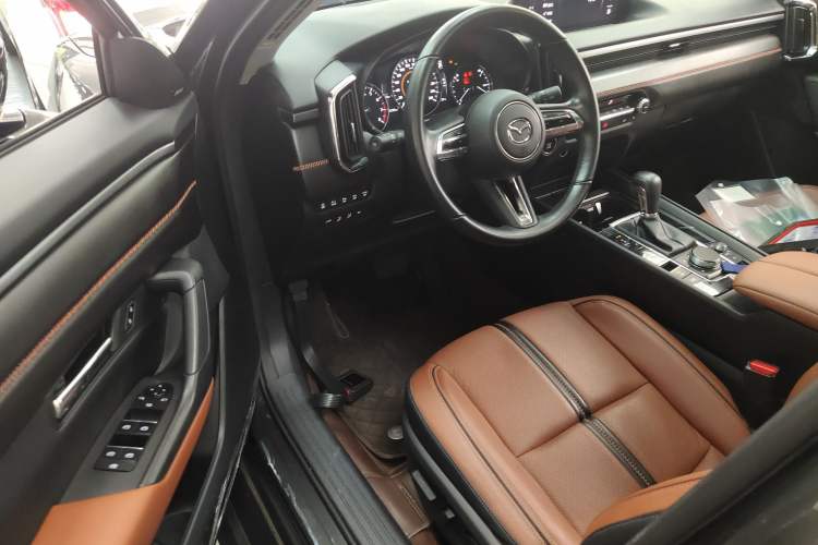 Used Mazda CX-50 2023 2.5L Luxury Edition Left Front Seat