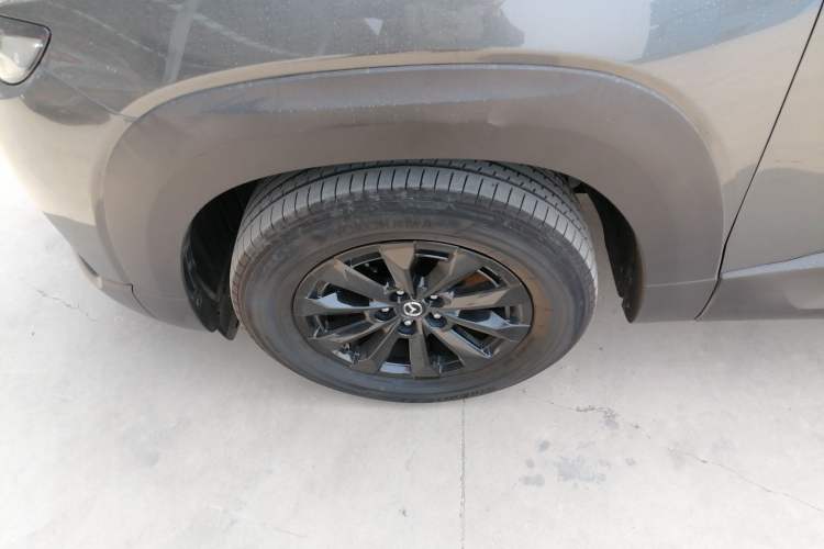 Used Mazda CX-50 2023 2.0L Leading Edition Left Front Wheel Hub