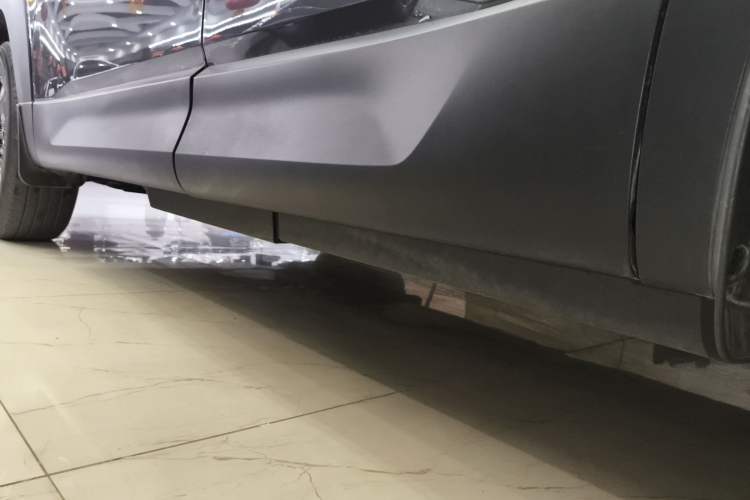 Used Mazda CX-50 2023 2.0L Leading Edition Left Side Sill