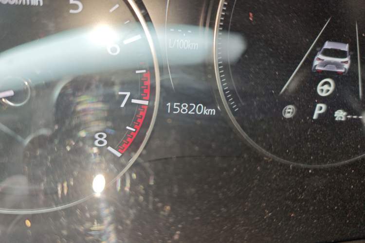Used Mazda CX-50 2023 2.5L Luxury Edition Odometer Close Up
