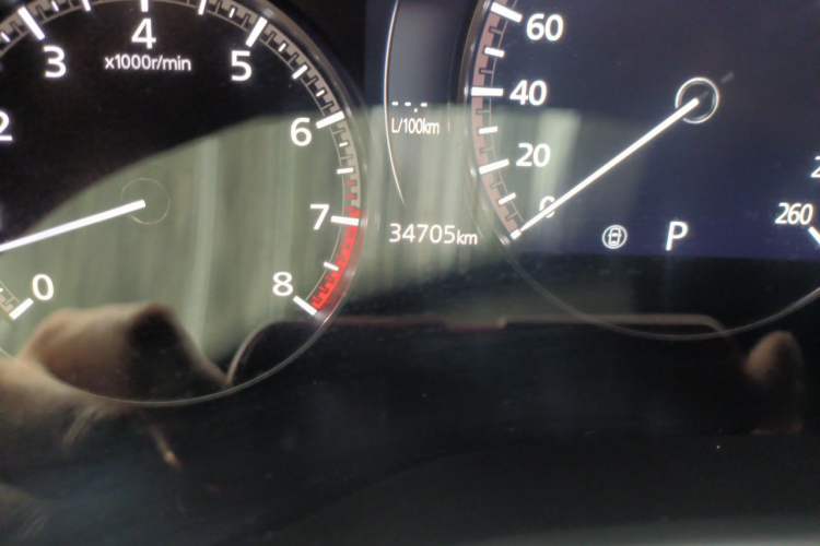 Used Mazda CX-50 2023 2.0L Leading Edition Odometer Close Up