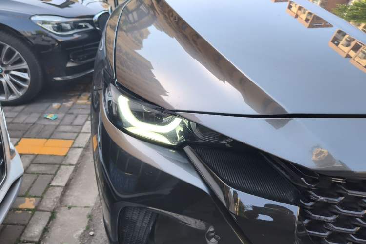 Used Mazda CX-50 2023 2.5L Luxury Edition Right Front Headlight
