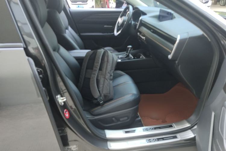 Used Mazda CX-50 2023 2.5L Smart Drive Version Right Front Seat