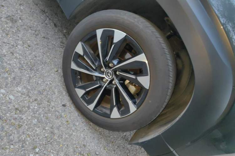 Used Mazda CX-50 2023 2.5L Smart Drive Version Right Front Wheel Hub