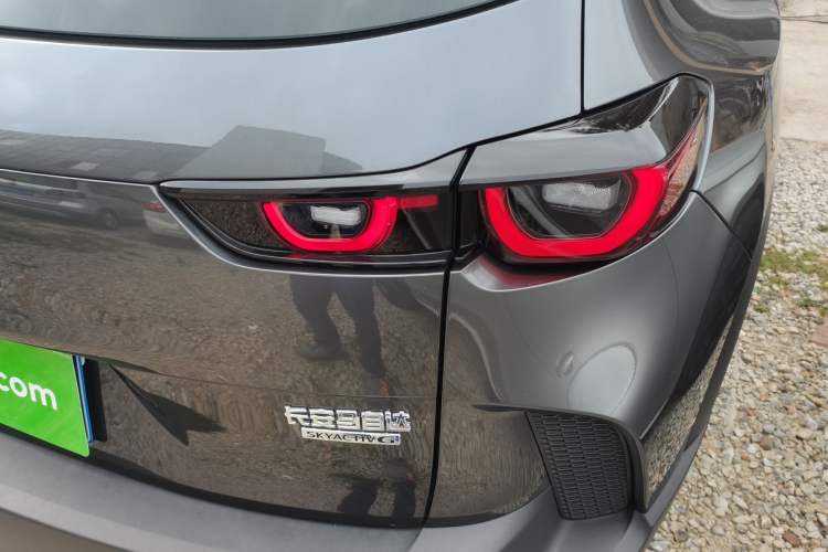 Used Mazda CX-50 2023 2.5L Smart Drive Version Right Rear Taillight