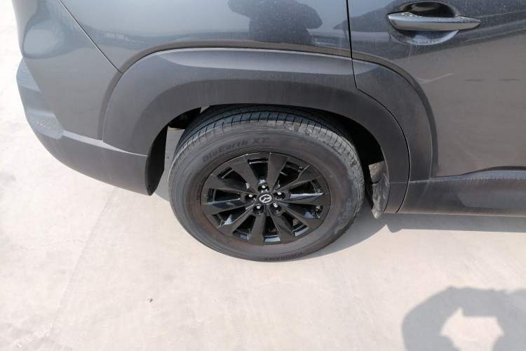 Used Mazda CX-50 2023 2.0L Leading Edition Right Rear Wheel Hub