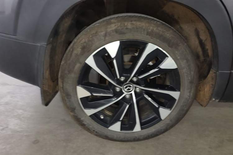 Used Mazda CX-50 2023 2.5L Smart Drive Version Right Rear Wheel Hub
