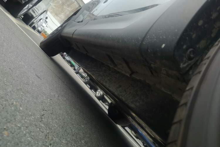 Used Mazda CX-50 2023 2.0L Leading Edition Right Side Sill