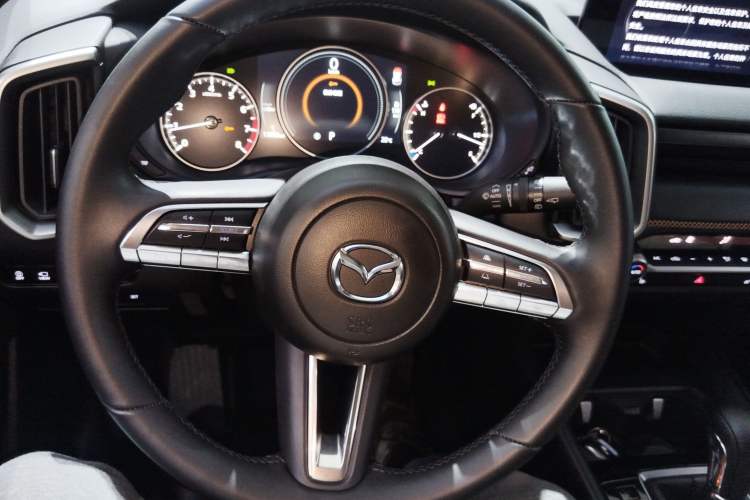 Used Mazda CX-50 2023 2.5L Smart Drive Version Steering Wheel