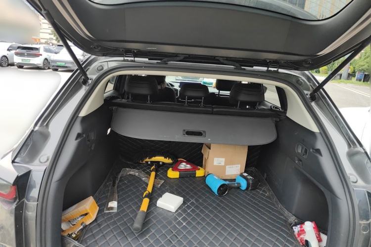Used Mazda CX-50 2023 2.0L Leading Edition Trunk