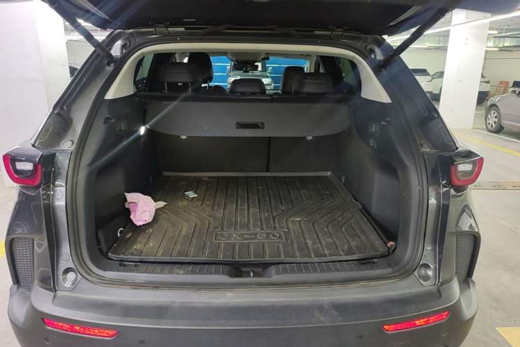 Used Mazda CX-50 2023 2.5L Smart Drive Version Trunk