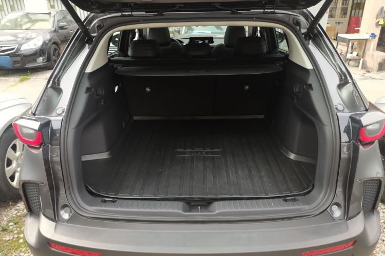 Used Mazda CX-50 2023 2.5L Smart Drive Version Trunk
