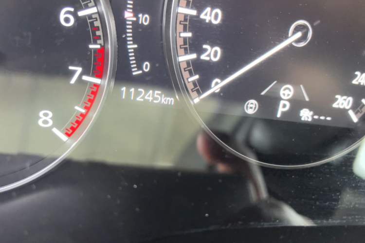 Used Mazda CX-50 2023 2.5L Smart Drive Version Odometer Close Up