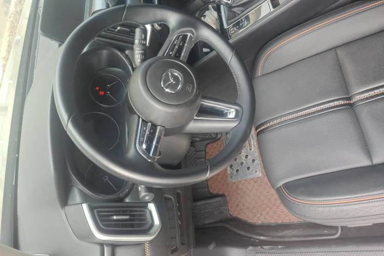 Used Mazda CX-50 2023 2.5L Smart Drive Version Steering Wheel