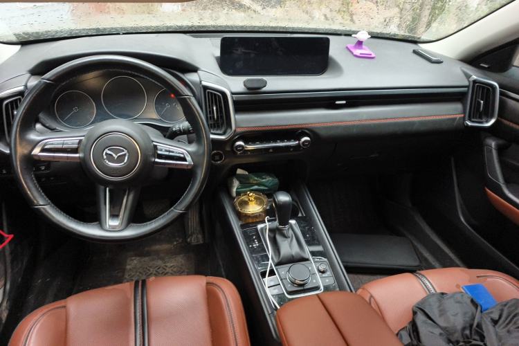 Used Mazda CX-50 2023 2.5L Luxury Edition Center Console