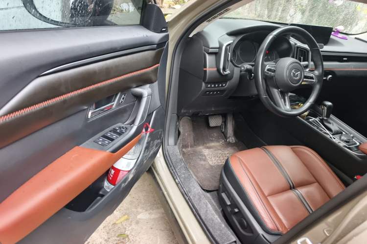 Used Mazda CX-50 2023 2.5L Luxury Edition Driver Seat